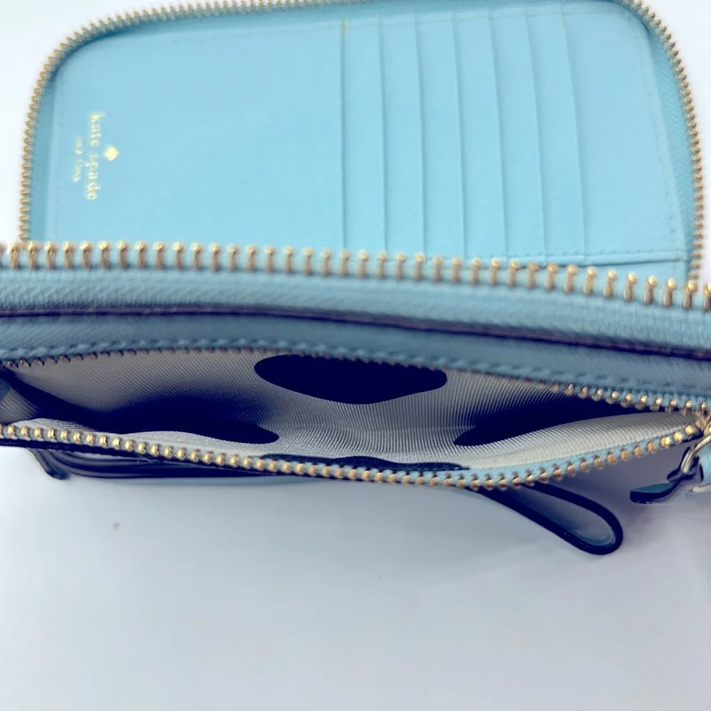 Kate Spade New York Baby Blue Wristlet - Picture 5 of 8